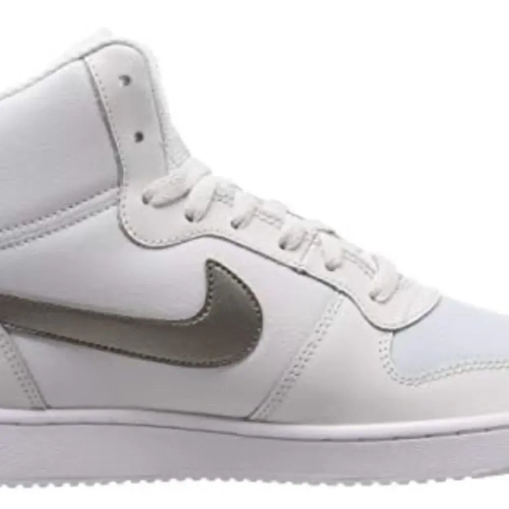 Nike White and Gray Sneakers